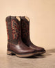Bota vaquera Montana 010 café y chocolate con bordado beige y rojo